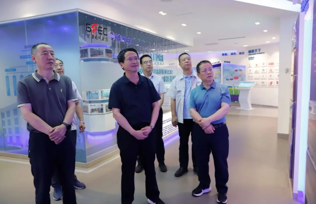 甘肃ng电子游戏外部董事到集团所属长城电工四户子公司调研 - ng电子游戏 